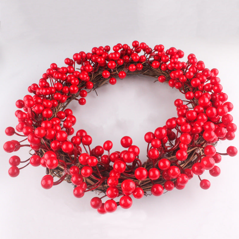 Winter Berry Christmas Wreath — product view 4