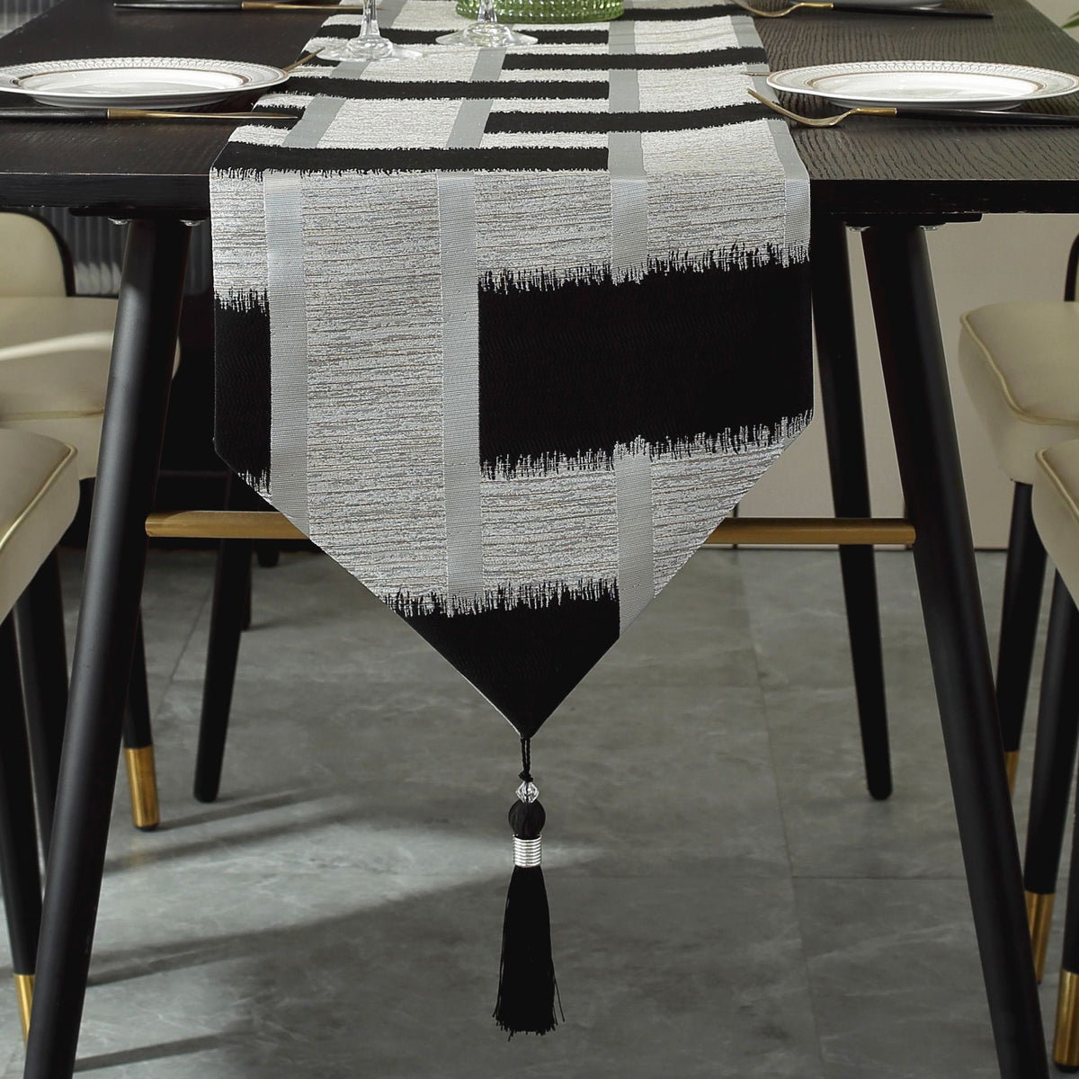 Ivory & Gold Holiday Table Runner — product view 5