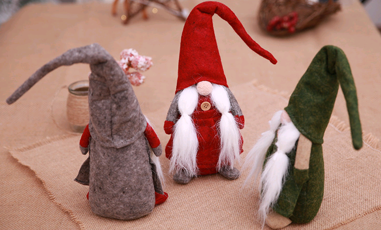 Woodland Christmas Gnome — product view 9